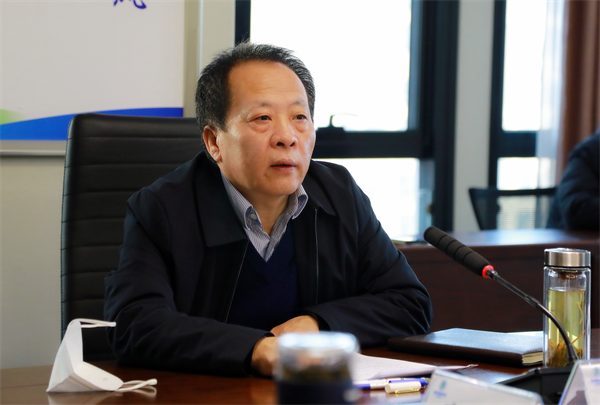 亚星yaxin集团转达学习全省开展“三个年”运动发动会精神
